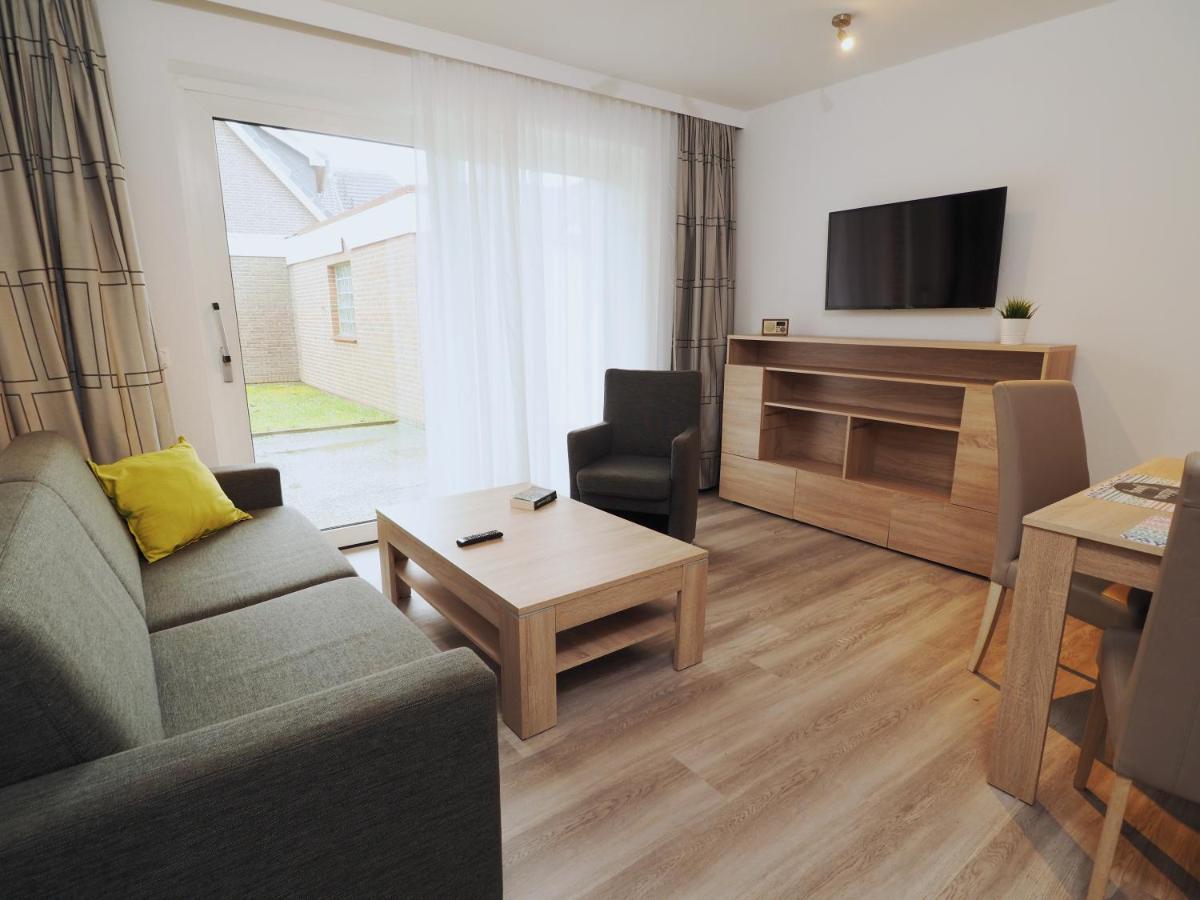 Apartmenthaus Jasmin ビューズム エクステリア 写真