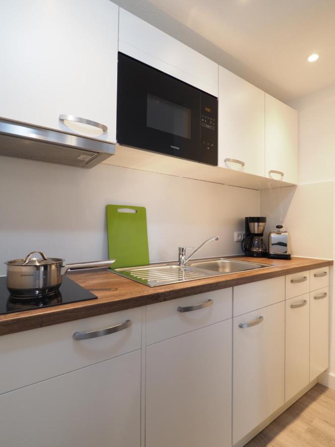 Apartmenthaus Jasmin ビューズム エクステリア 写真