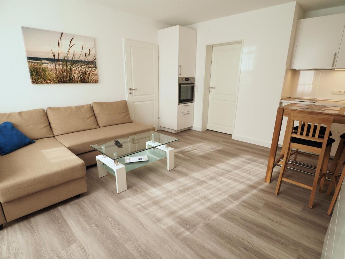 Apartmenthaus Jasmin ビューズム エクステリア 写真